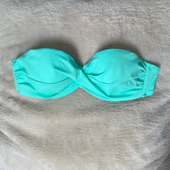 VS bandeau 34b bikini top w. removable string - Picture 2 of 5
